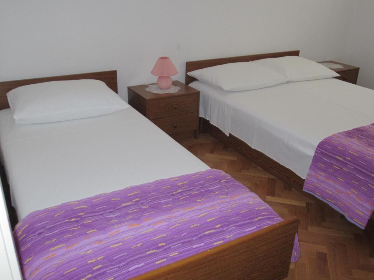 Ivic Apartments Vodice Croatia Eksteriør billede
