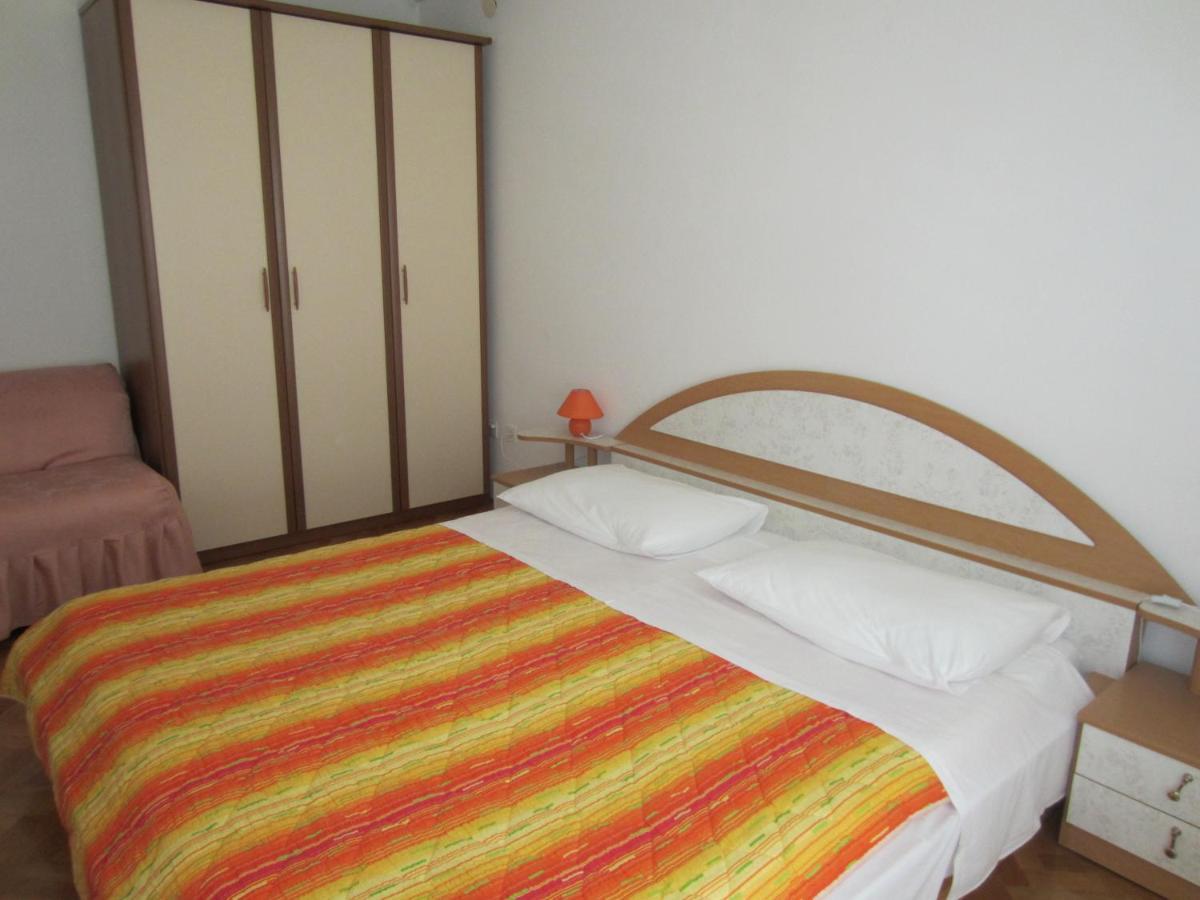 Ivic Apartments Vodice Croatia Eksteriør billede